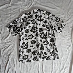 QuikSilver Aloha Shirt